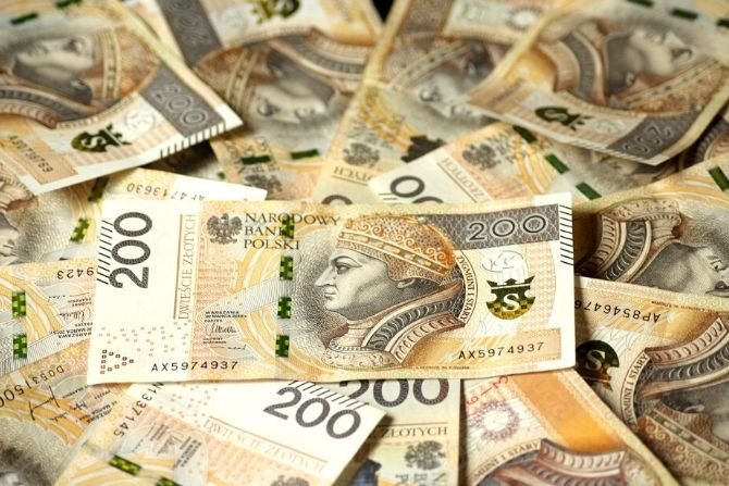 O kredyt mieszkaniowy coraz trudniej