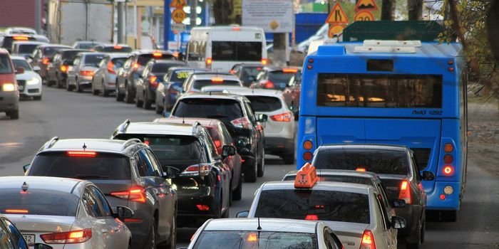 Miasta ograniczają ruch samochodowy w centrum