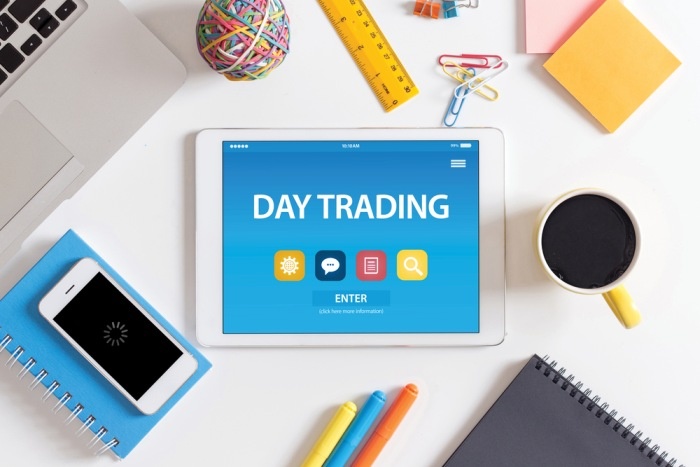 Plusy i minusy day tradingu – czy ta strategia się opłaca?