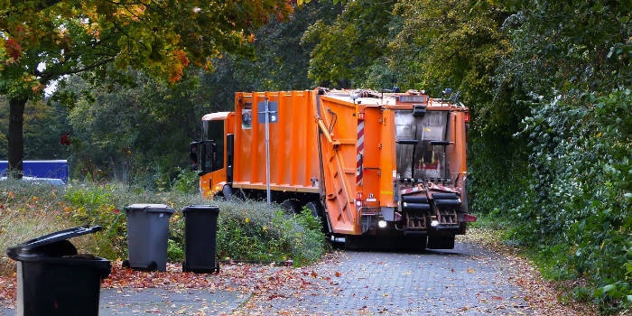 W 2023 zebrano więcej odpadów komunalnych