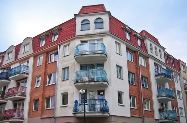 Kto odpowiada za balkon przylegający do mieszkania?