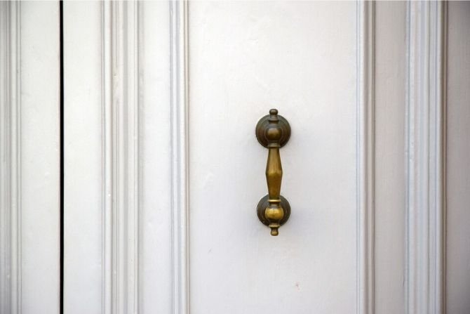 Zwycięzca licytacji organizowanej przez komornika nie od razu stanie się właścicielem danego domu lub lokalu
fot. Pixabay