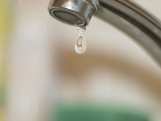 Jak można zmniejszyć zużycie wody w gospodarstwie domowym?
sxc.hu
