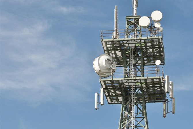 Dostęp do budynk&oacute;w i infrastruktury telekomunikacyjnej zapewnia firmom telekomunikacyjnym art. 139 Prawa telekomunikacyjnego
fot. pixabay