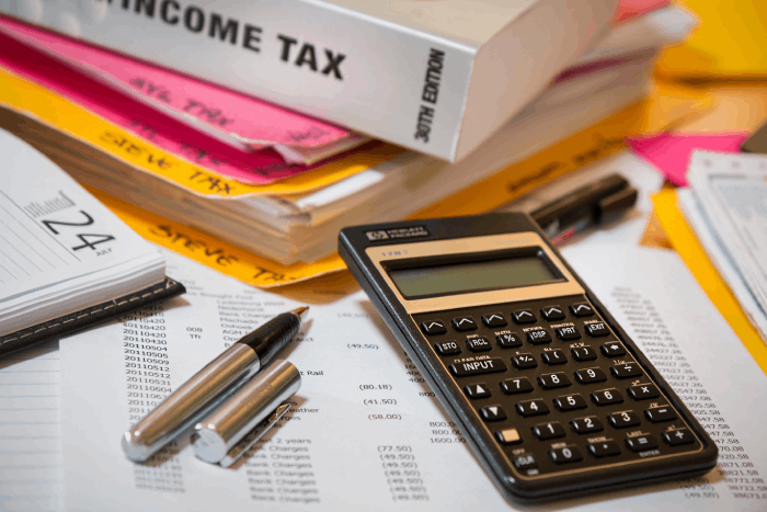 Podatnik podatku od nieruchomości a posiadanie służebności, fot. pixabay