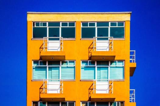 Jakie części balkonu musi utrzymywać wsp&oacute;lnota mieszkaniowa?, fot. pixabay