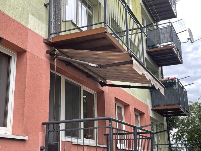 montaz balkonow wspornikowych balkon tech8