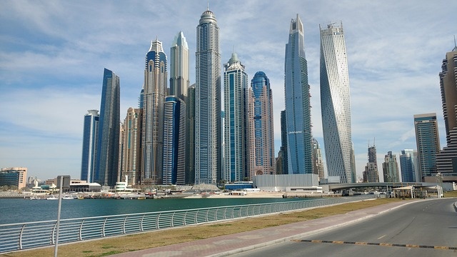 Szczyt klimatyczny w Dubaju &ndash; blaski i cienie. Fot. Pixabay