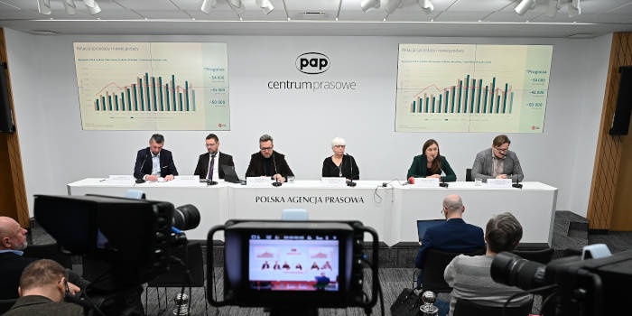 Konferencja prasowa "Rynek nieruchomości: wczoraj, dziś i jutro. Analiza roku 2024 i prognozy na 2025&rdquo;, fot. PAP / C. Piwowarski